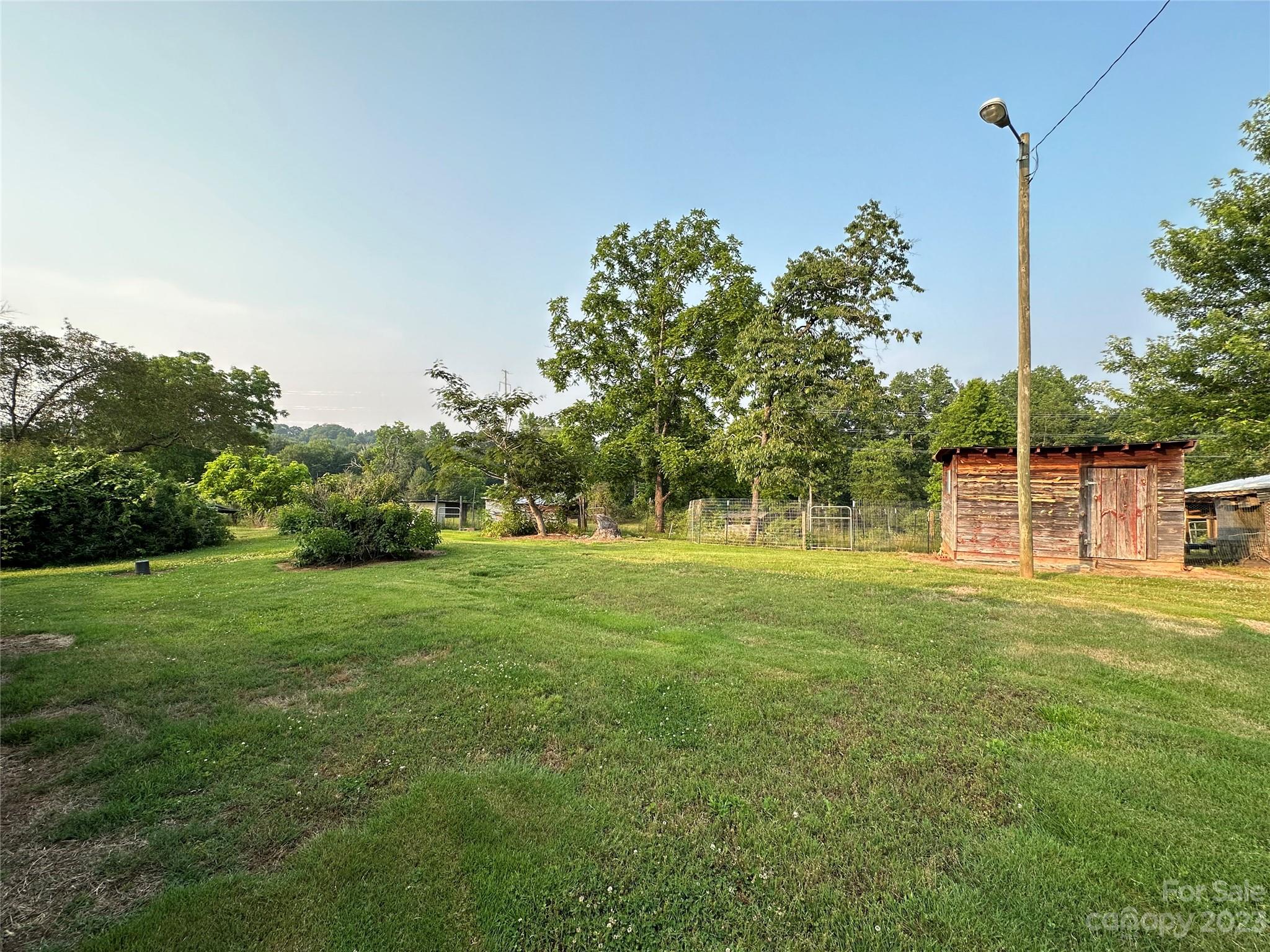 3262 Friendly Park Road