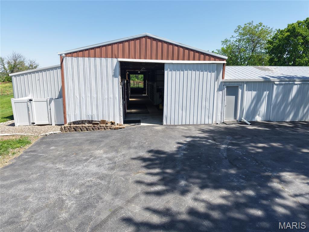 12569 New London Gravel Rd