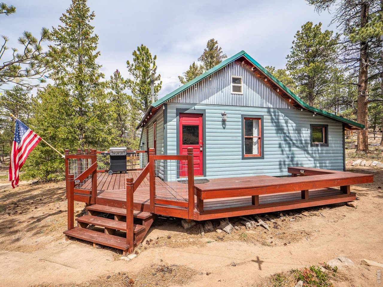 37 Teddys Ln