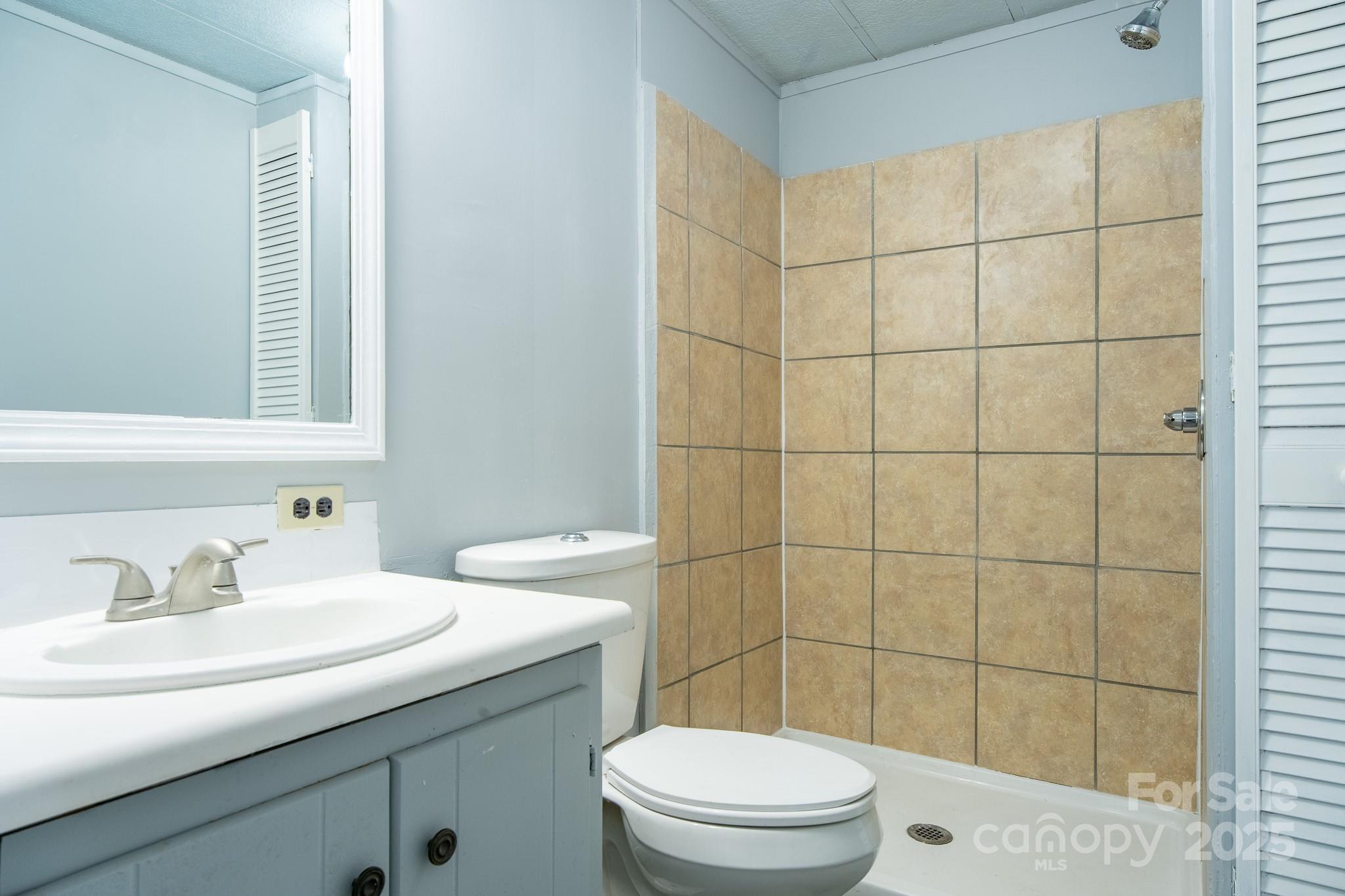 50 N Duncan Hill Lane