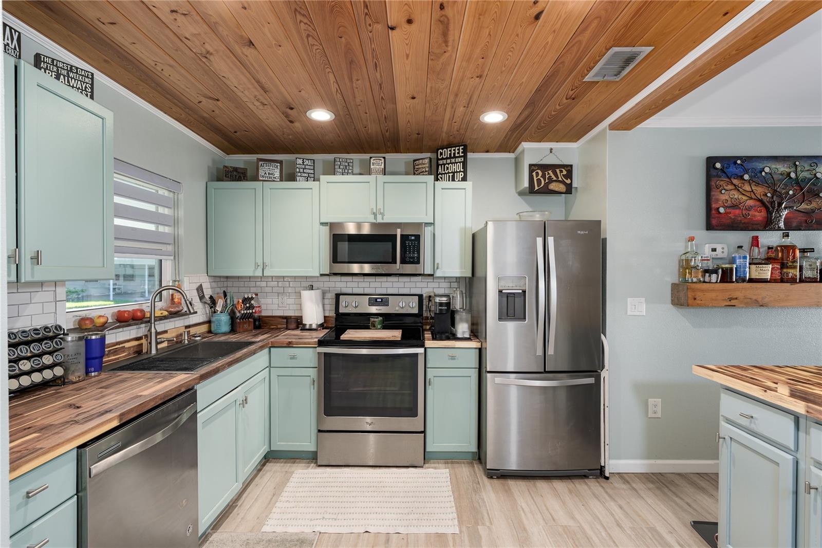 2115 9th Avenue W 6D