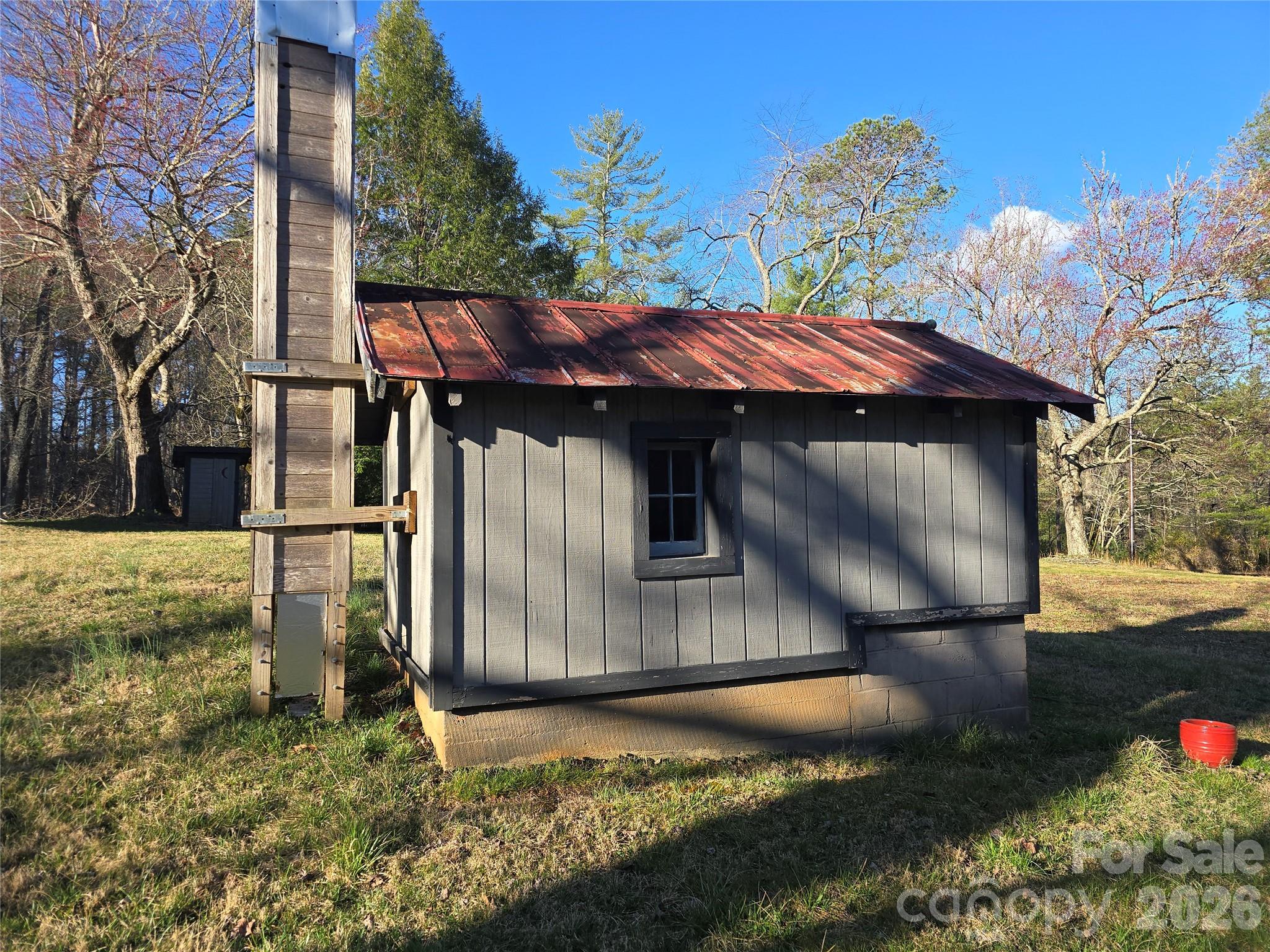 117 Woods View Trail