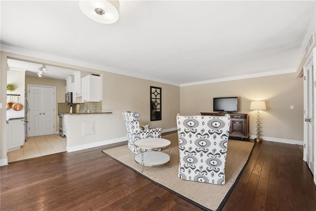 310 W 49 Street S 304