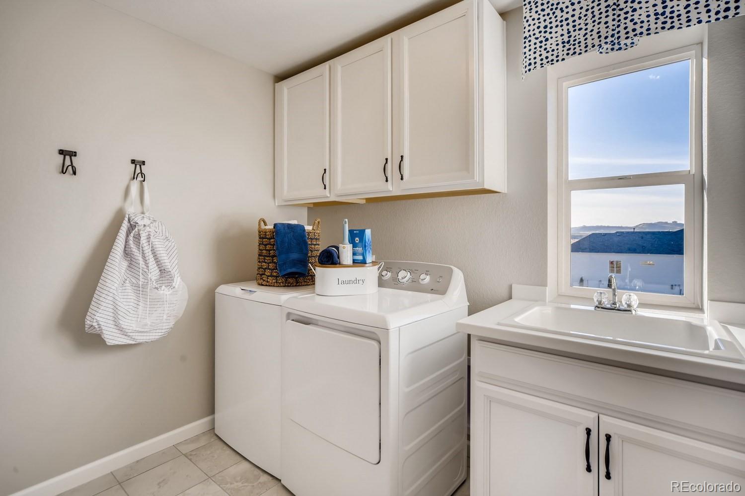 17330 Birds Foot Avenue