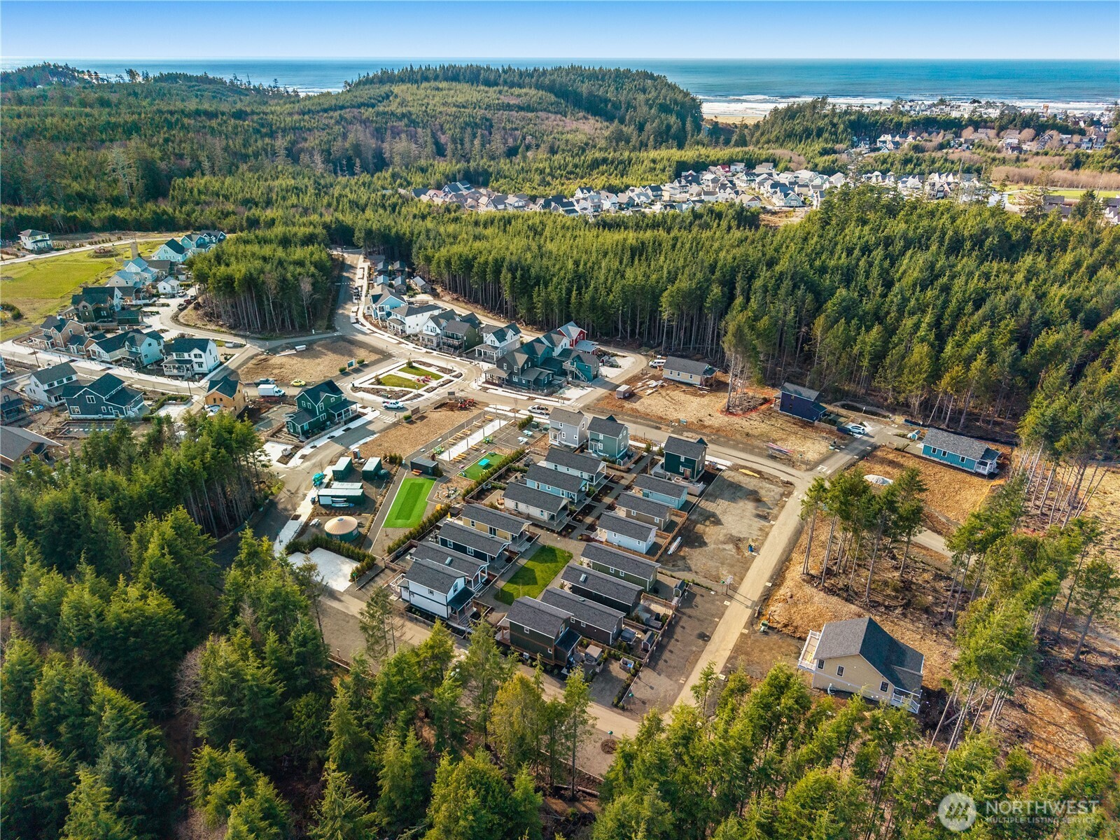 40 Bungalow Loop