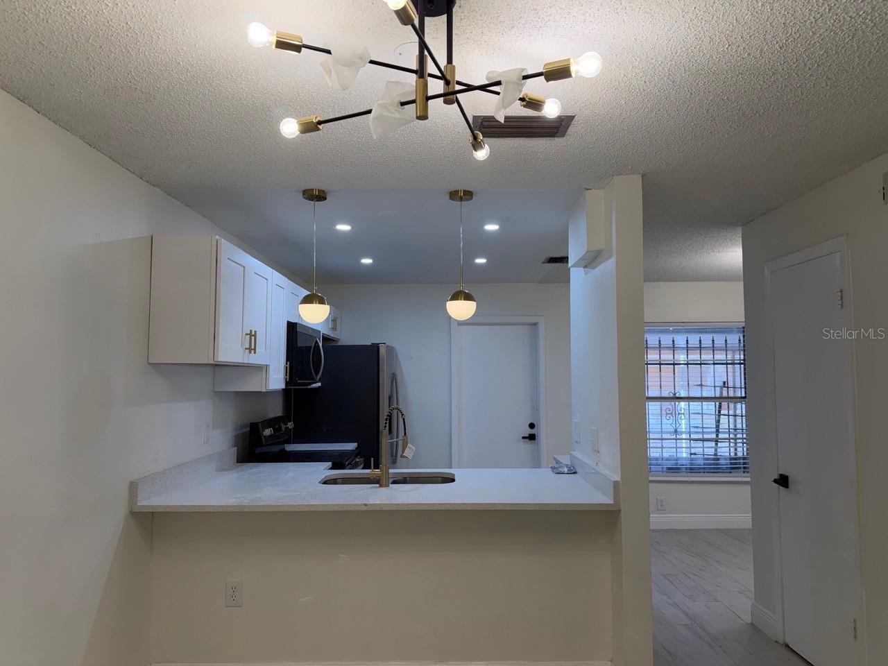 2711 Willow Run