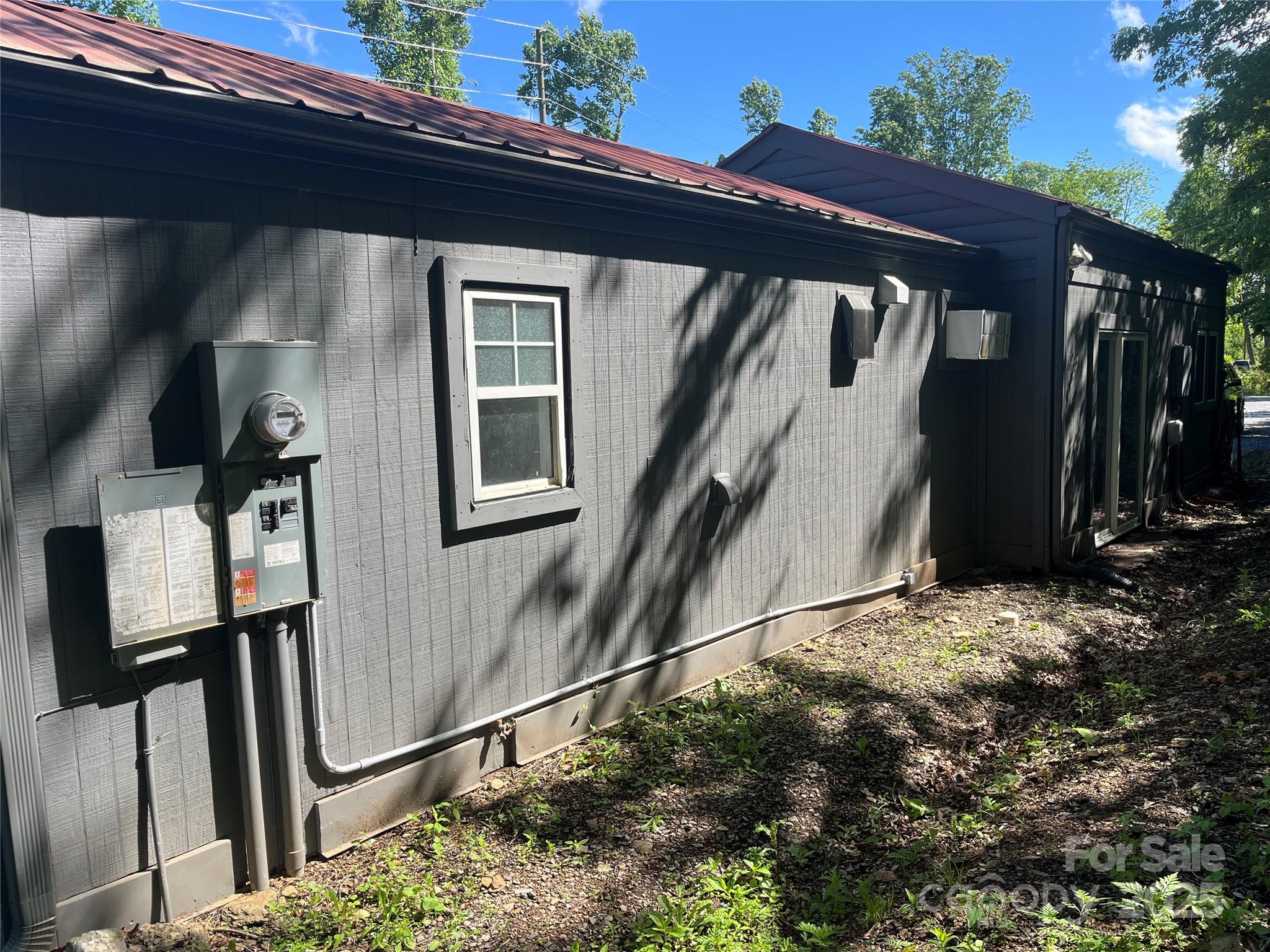 1961 Cane Creek Road