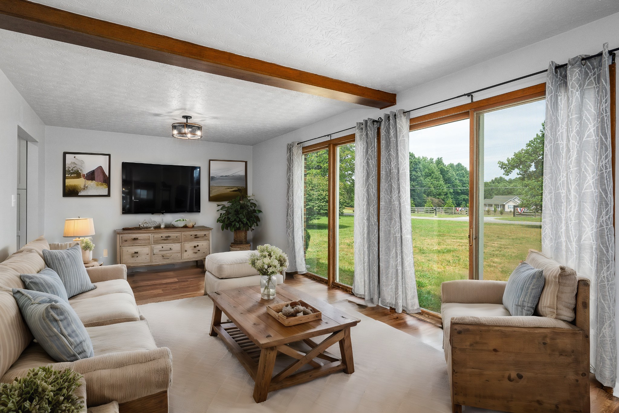 573 Big Hurricane Rd