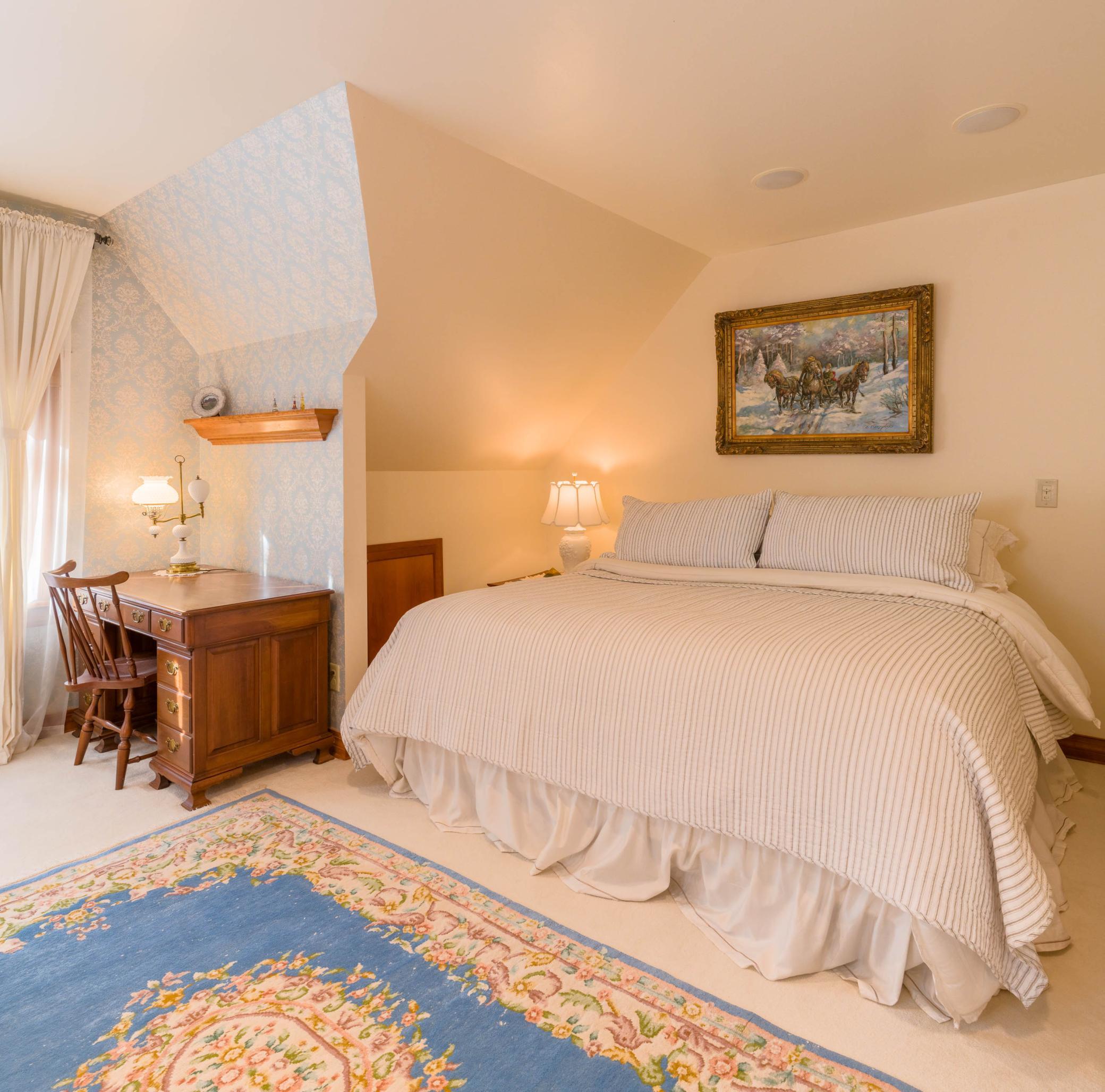 3801 Lyndale Avenue S