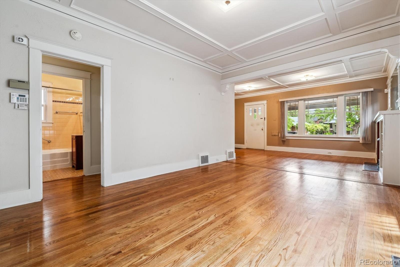 869 S Williams Street