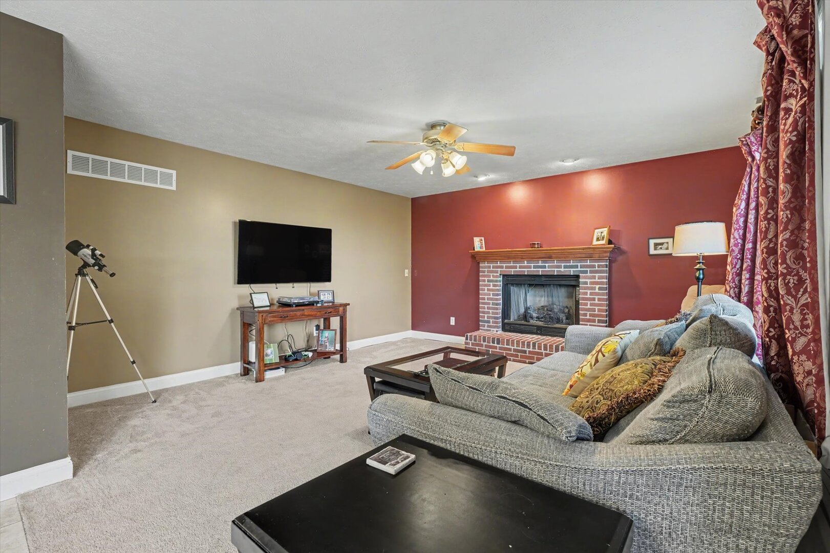 2101 Talans Drive