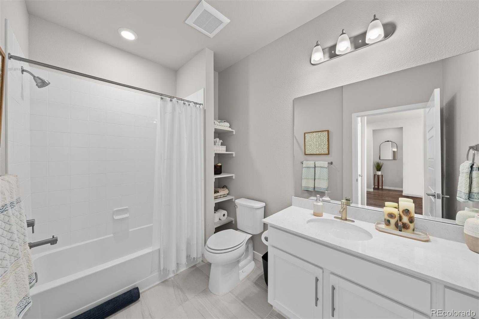 400 E Fremont Place 204