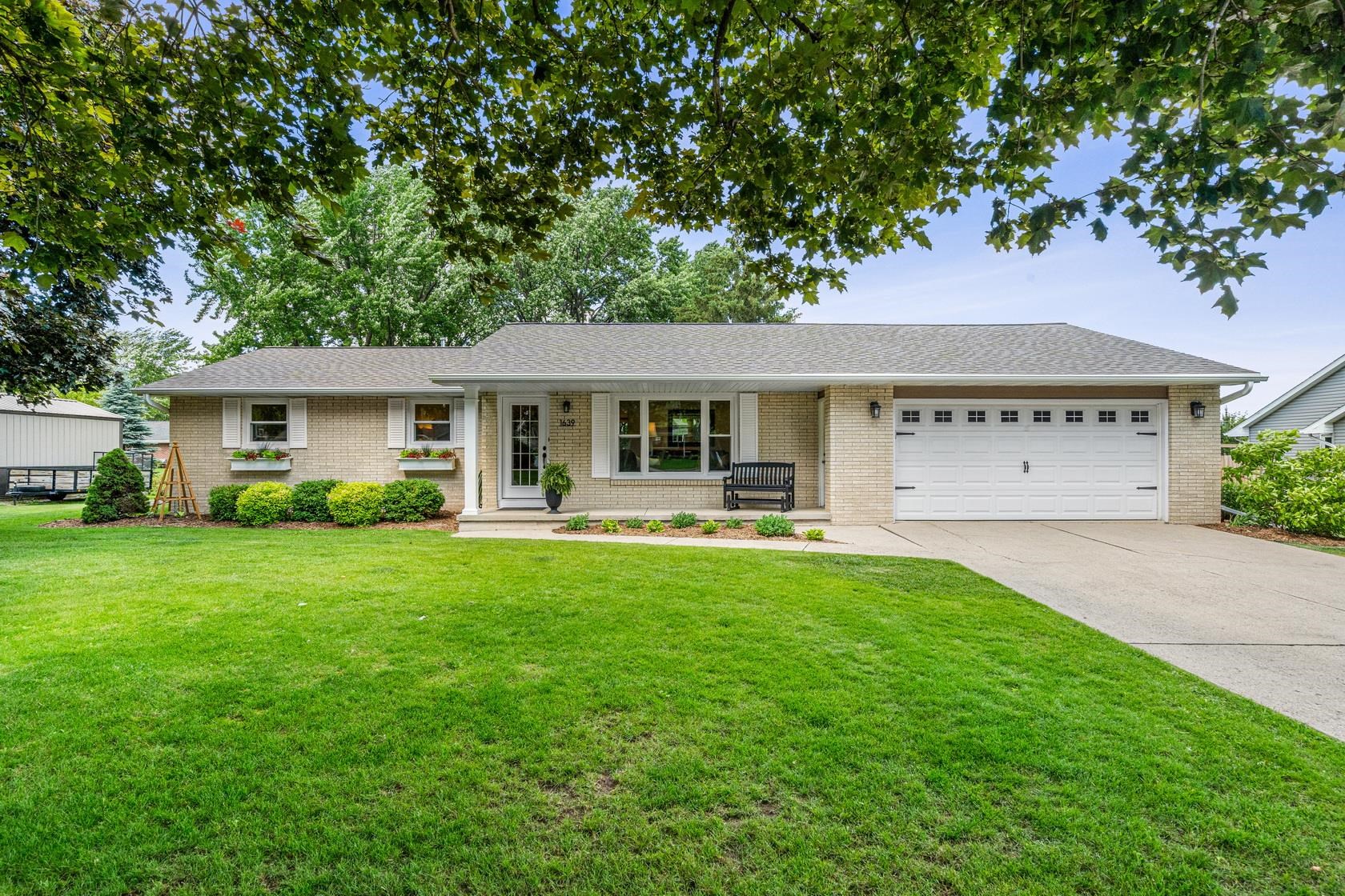 1639 Colony Drive
