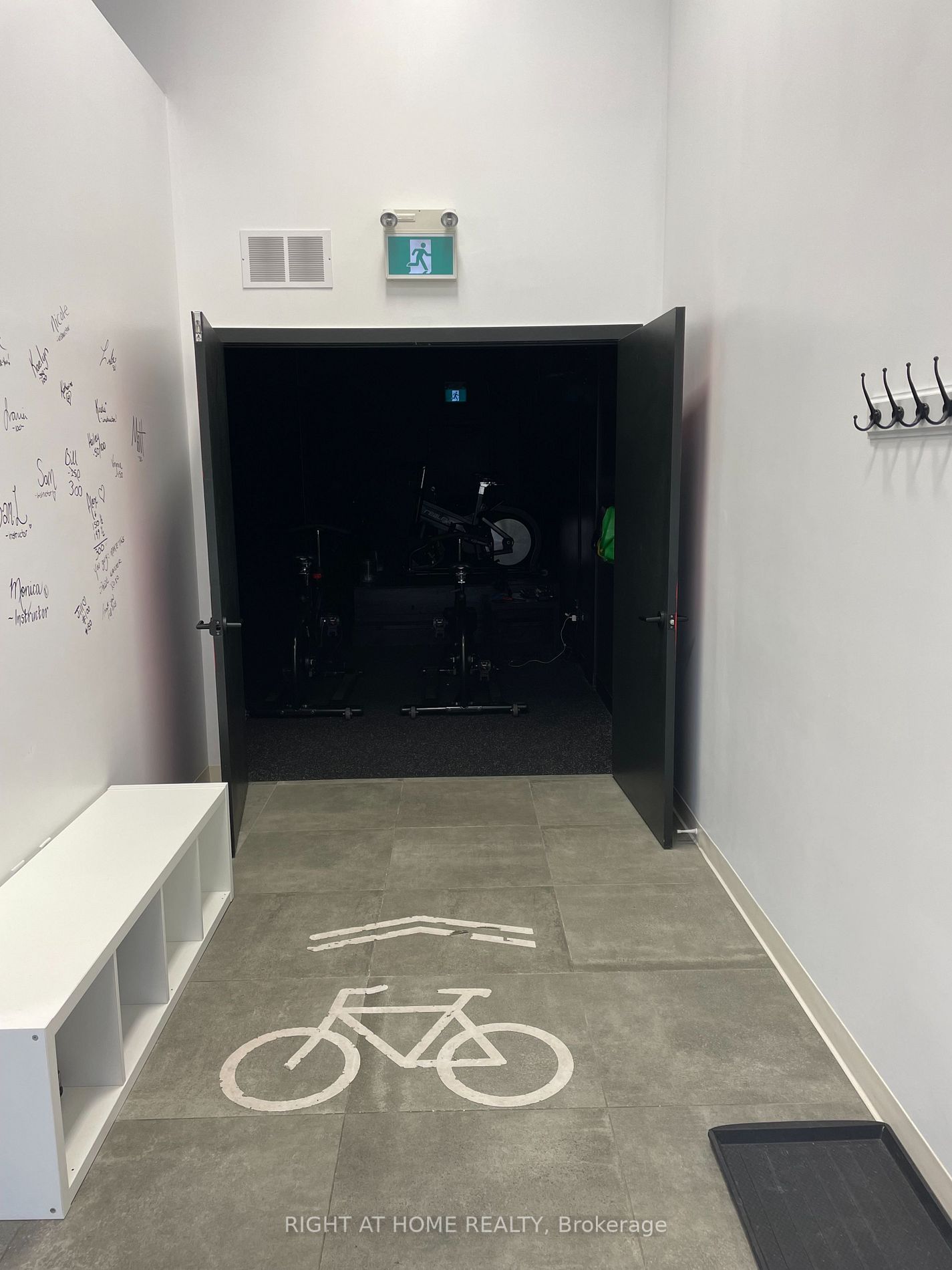 1472 N Thornton Rd 13