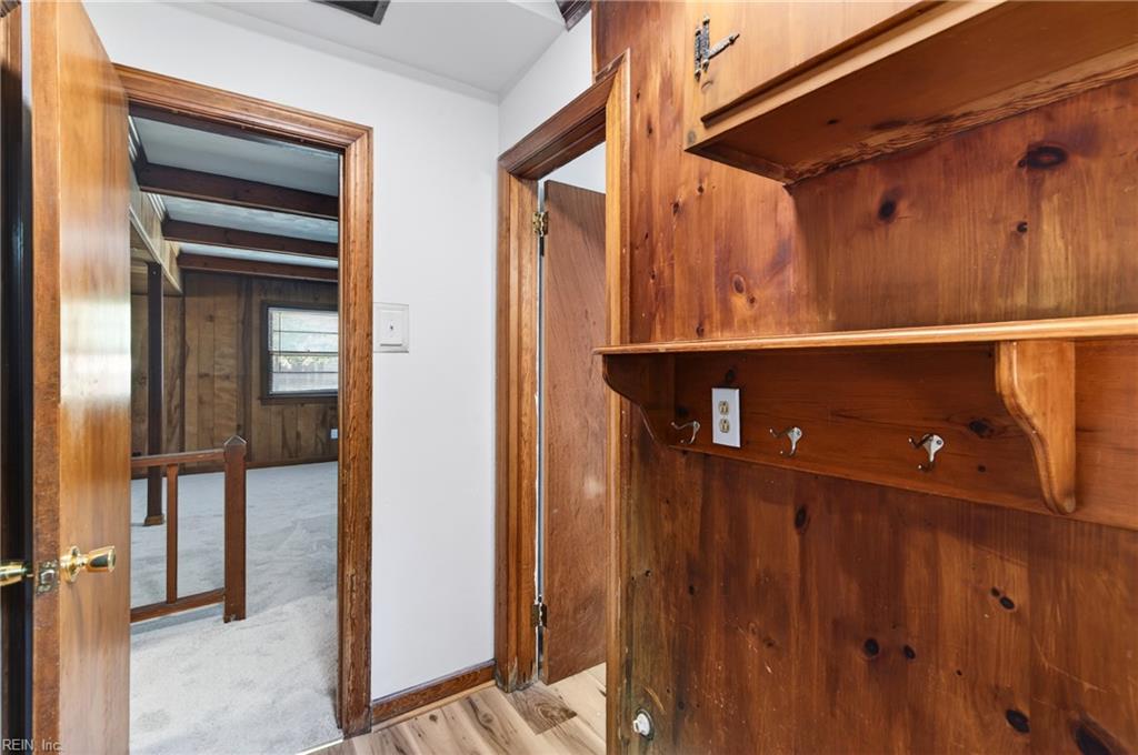 2 Larchmont Crescent