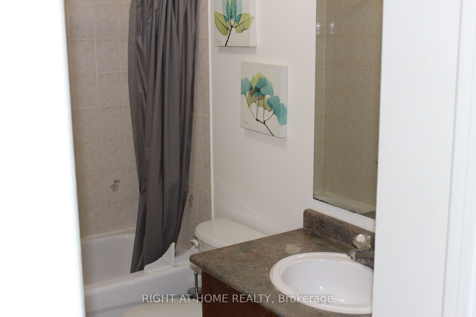 42 Bellagio Cres
