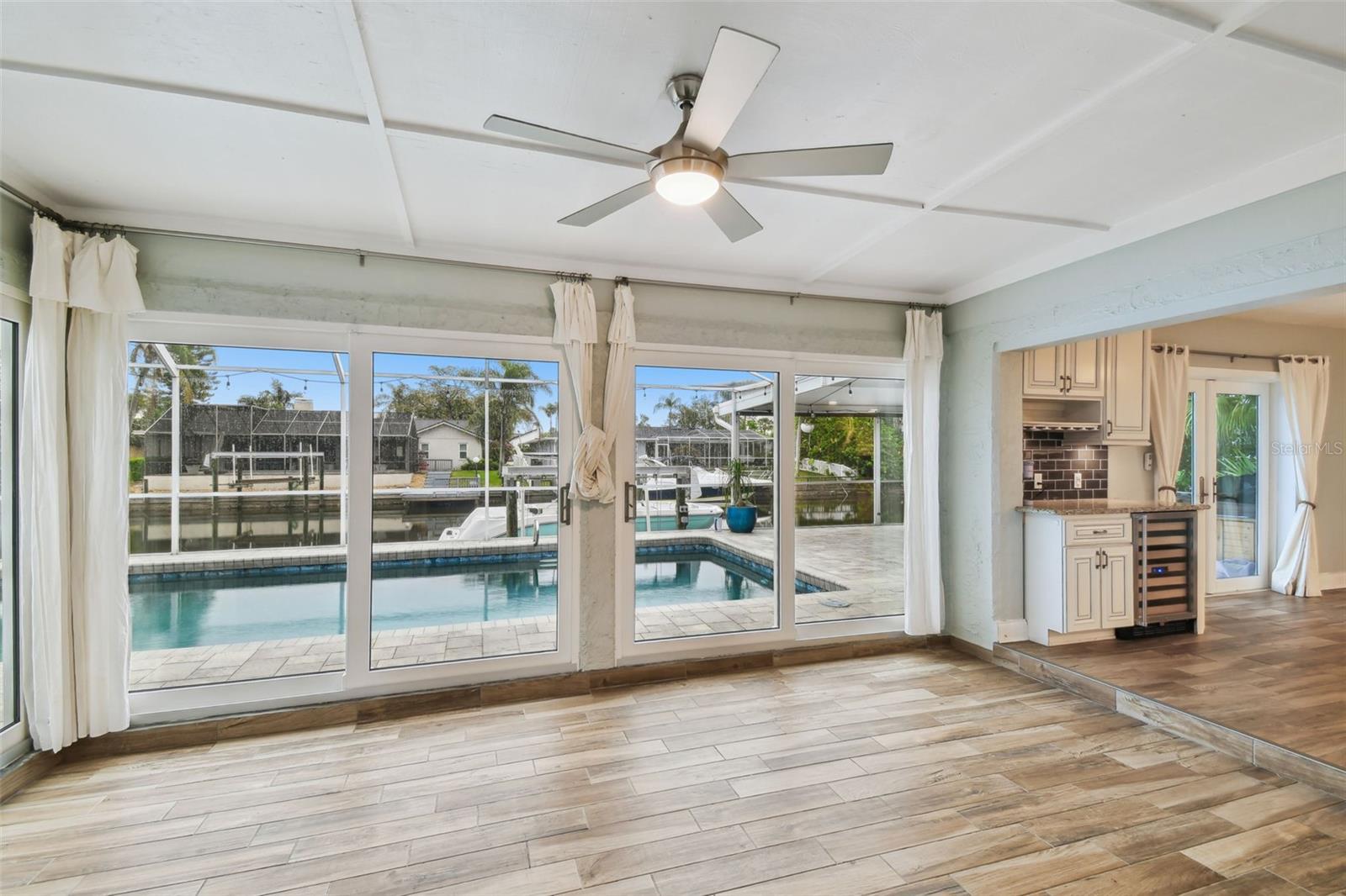 6109 Schooner Way