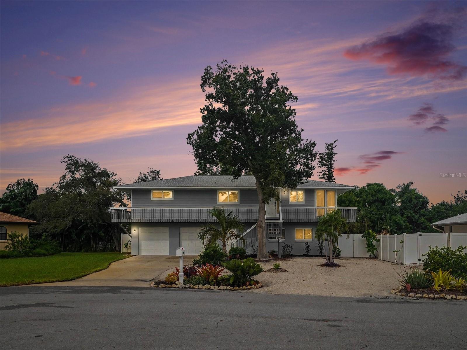 2208 78th Street W