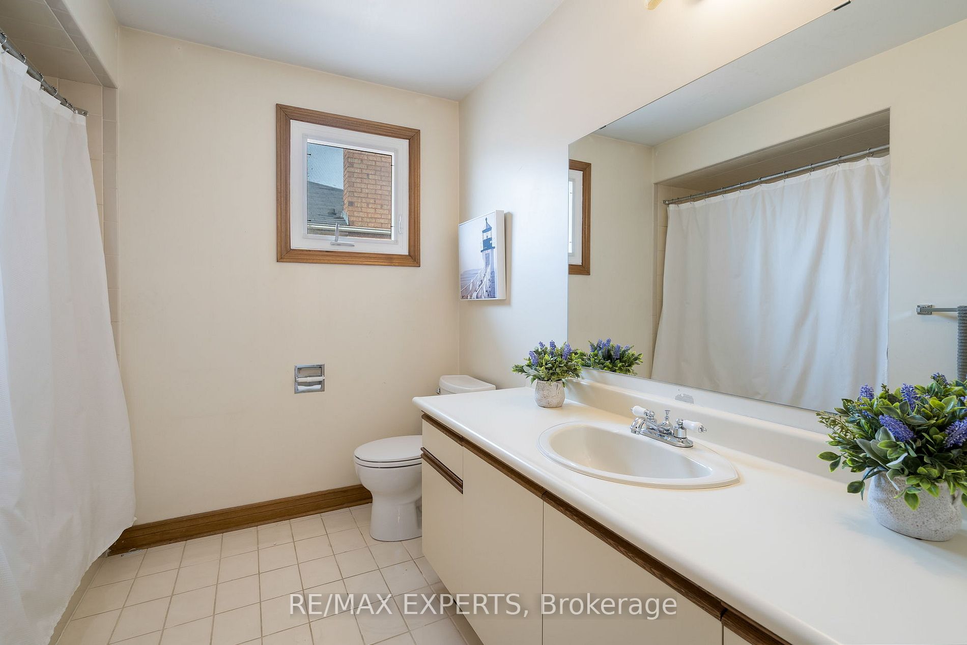 5 Cabaletta Cres