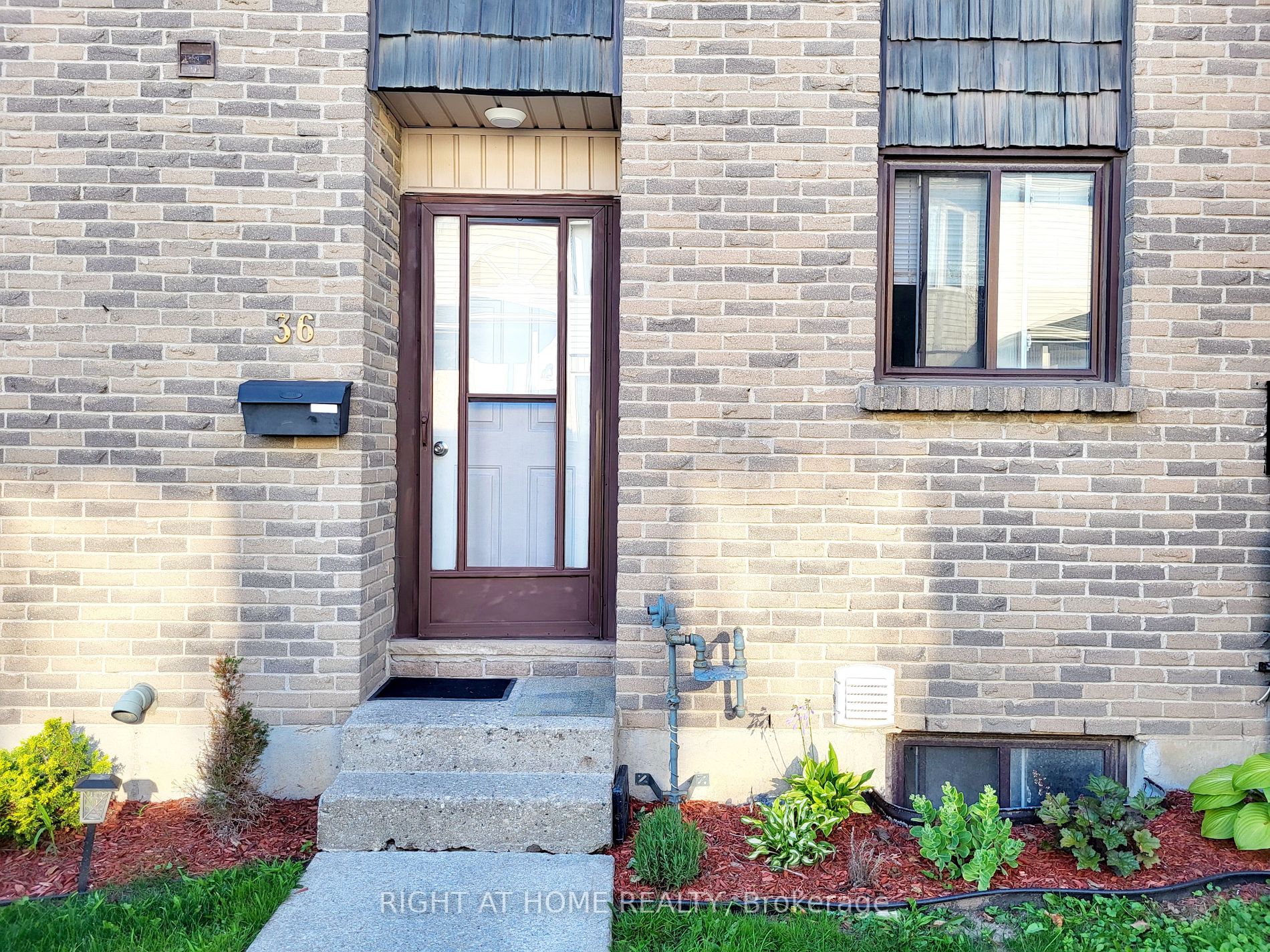 474 E Southdale Rd 36