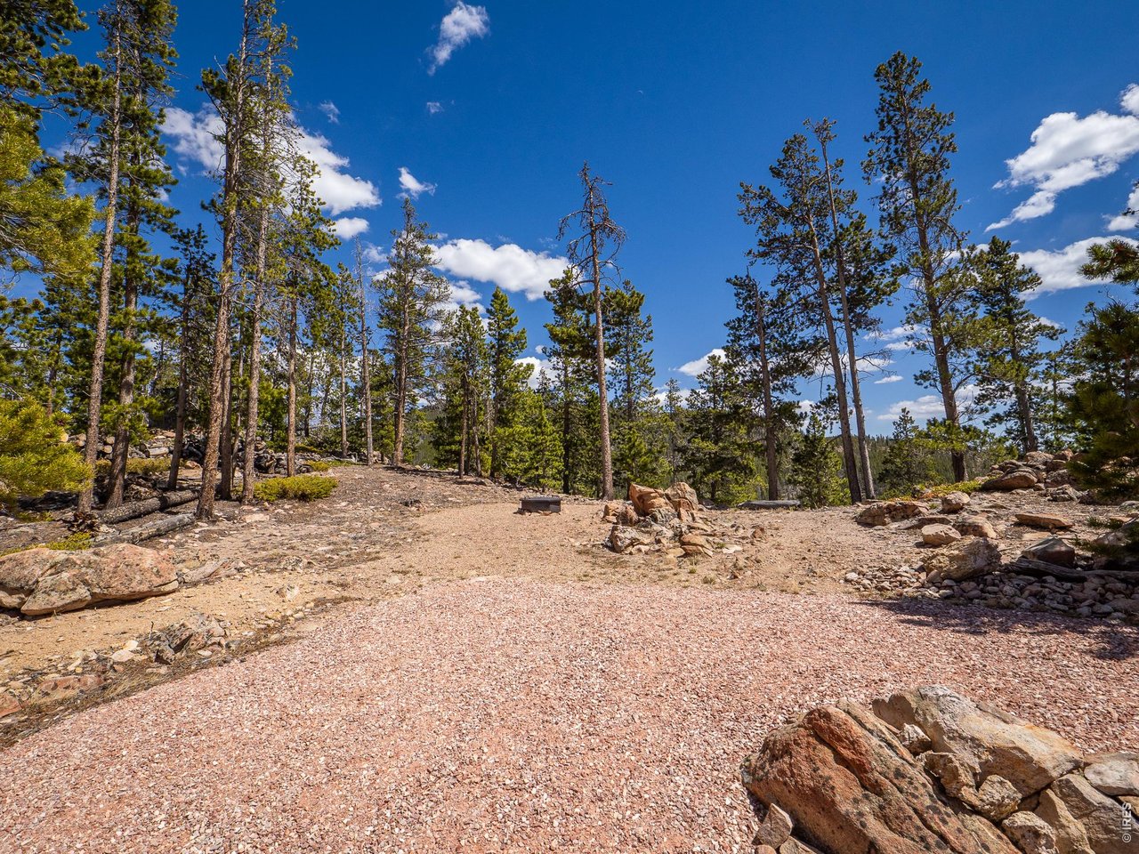 132 Dogrib Ct