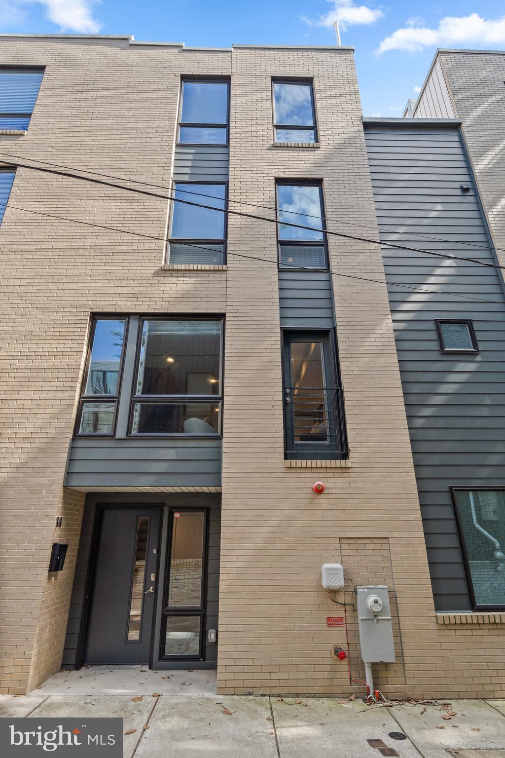 815 Perkiomen Street 14