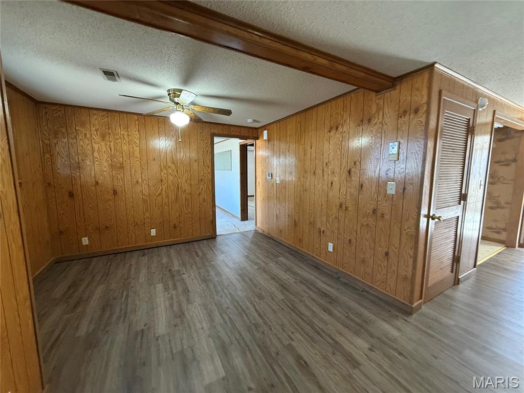 718 N Sturgeon Street