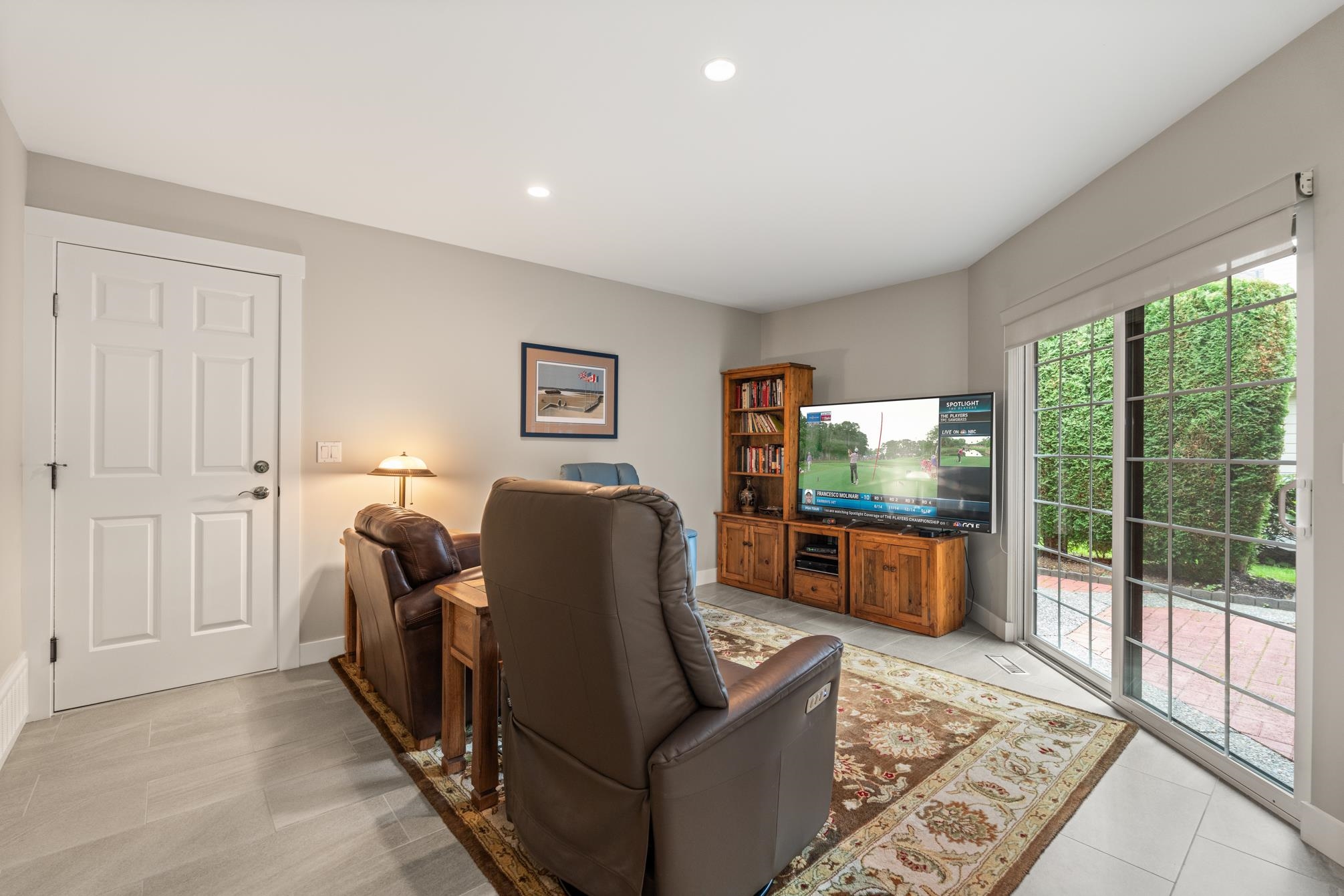1854 Southmere Crescent 1