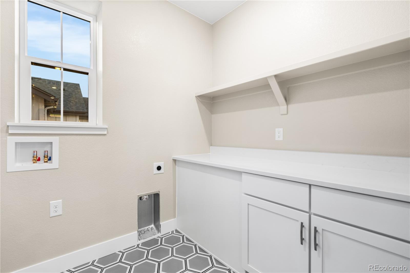 8778 Summerwalk Trail