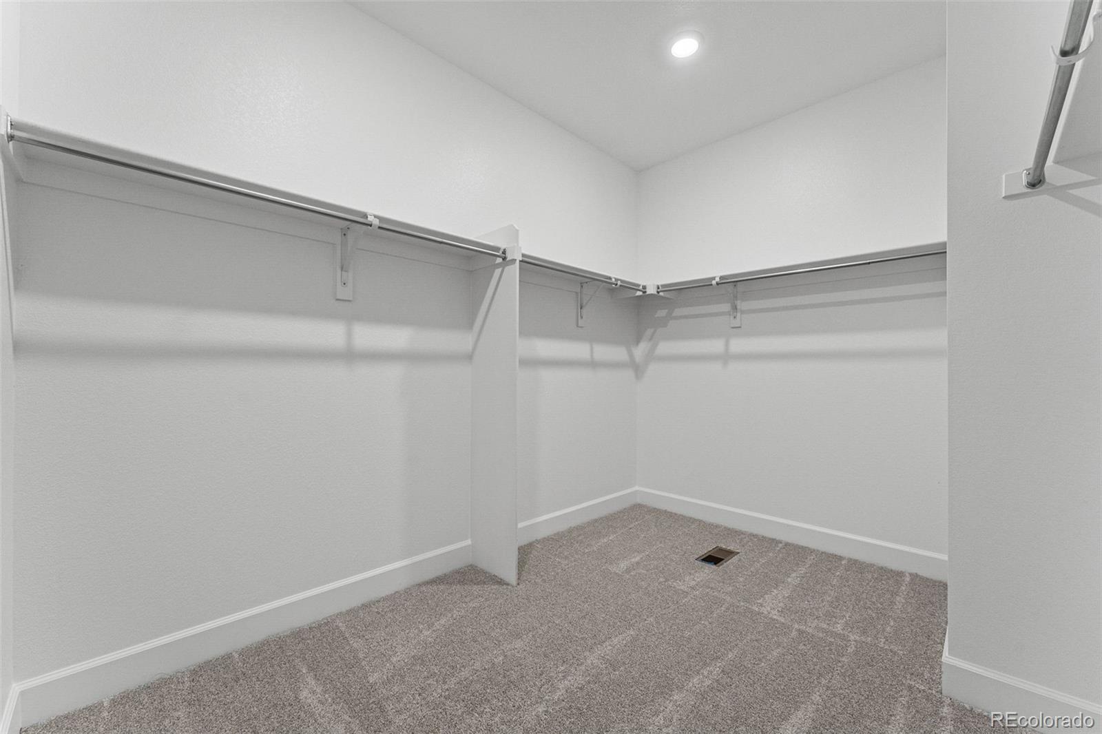 16517 W 92nd Place