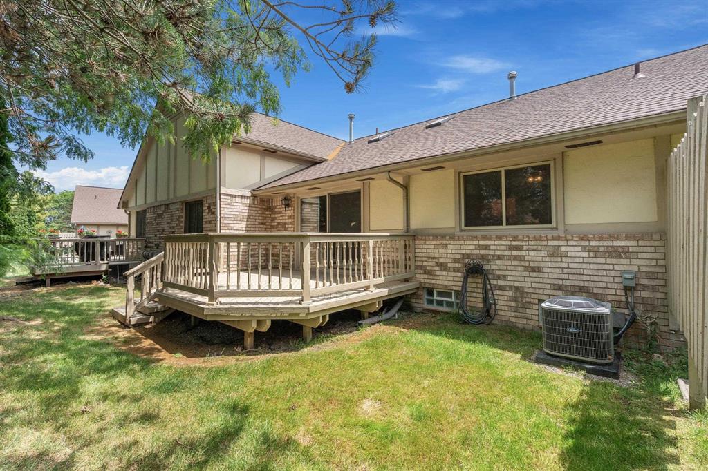 43577 N River Bend Drive