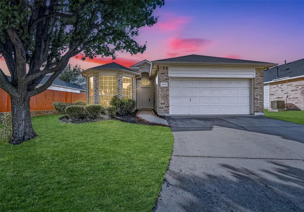 1016 Fairweather Drive