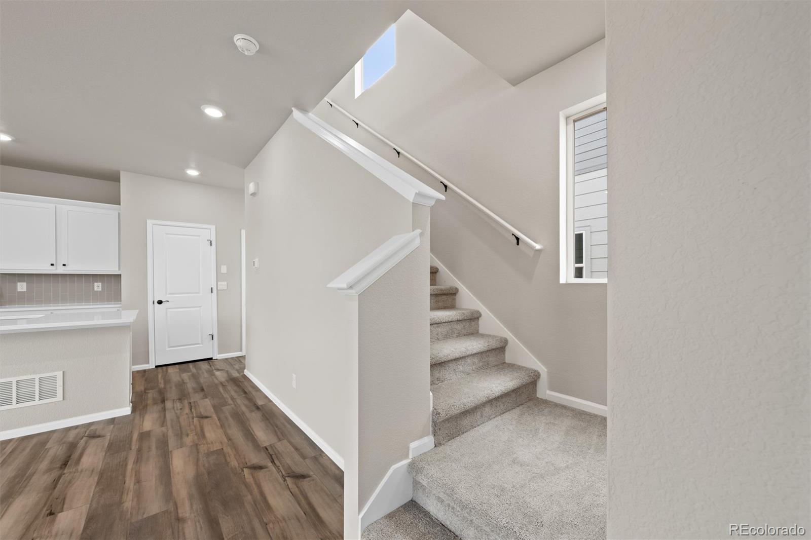 6267 N Nepal Court