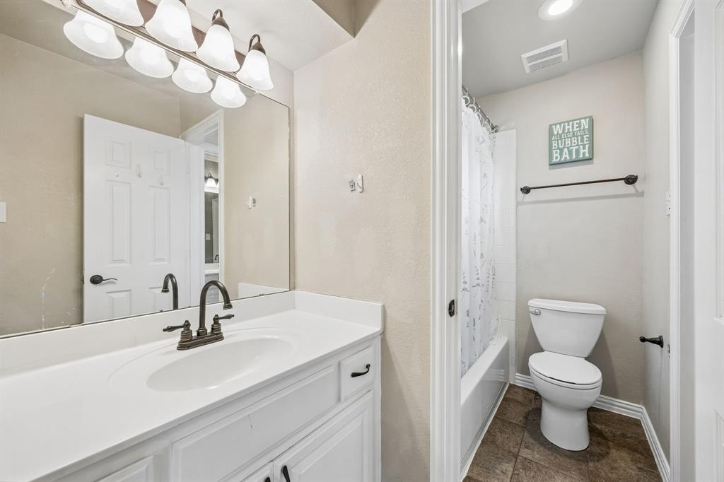 1607 Wood Creek Lane