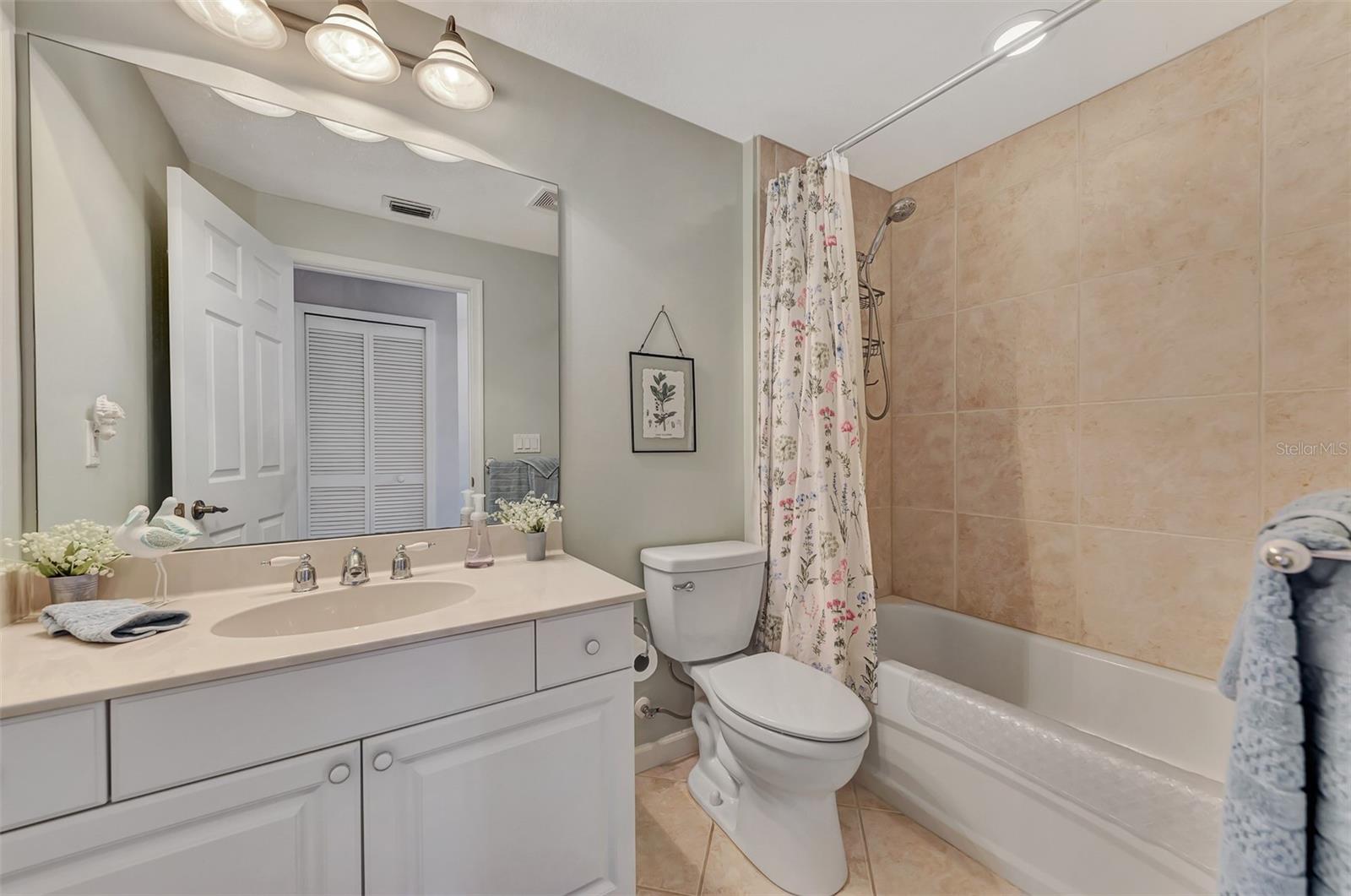 3423 Grand Vista Court 101