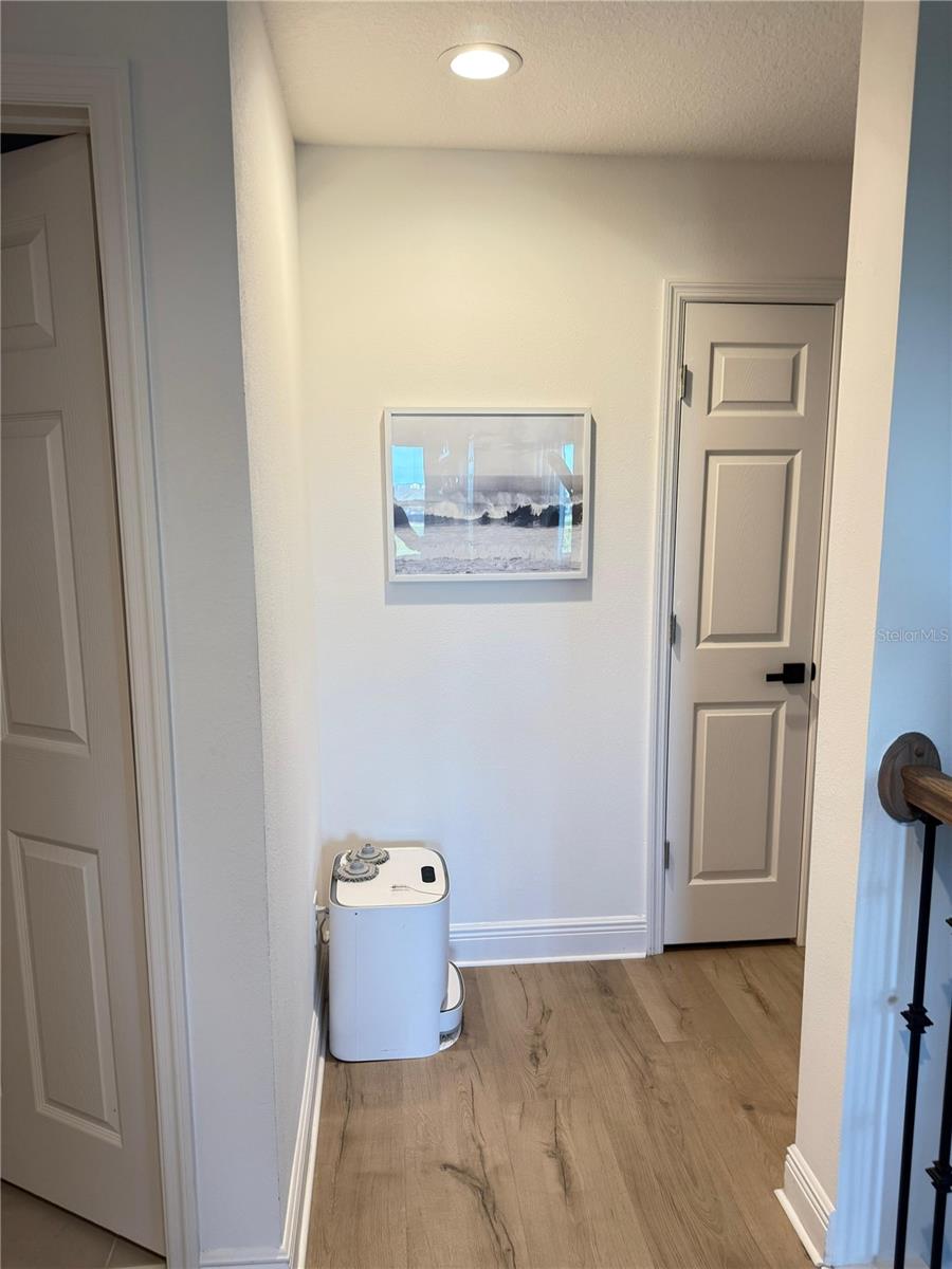 14428 Crestavista Avenue