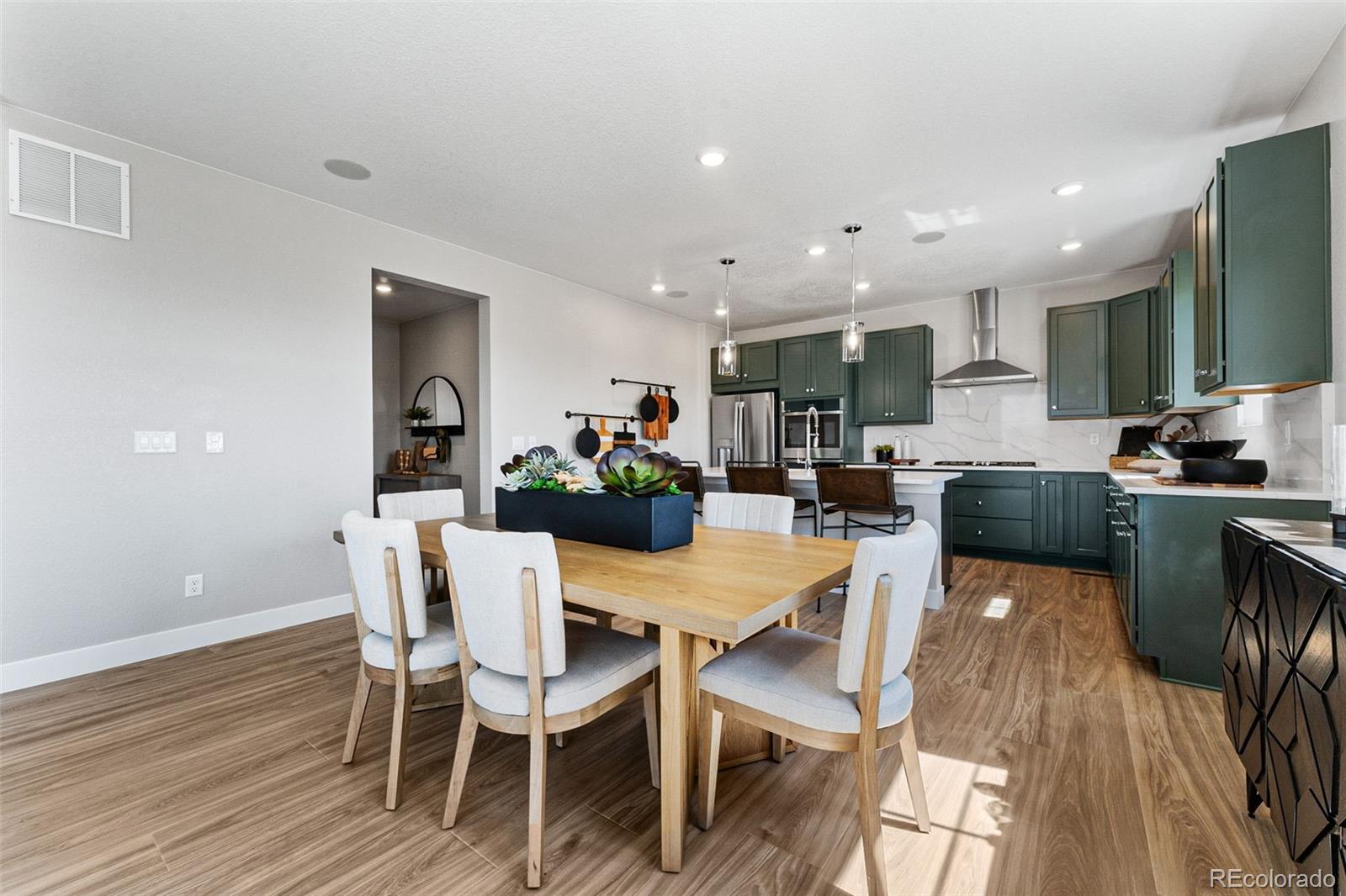 4261 Ridgewalk Point