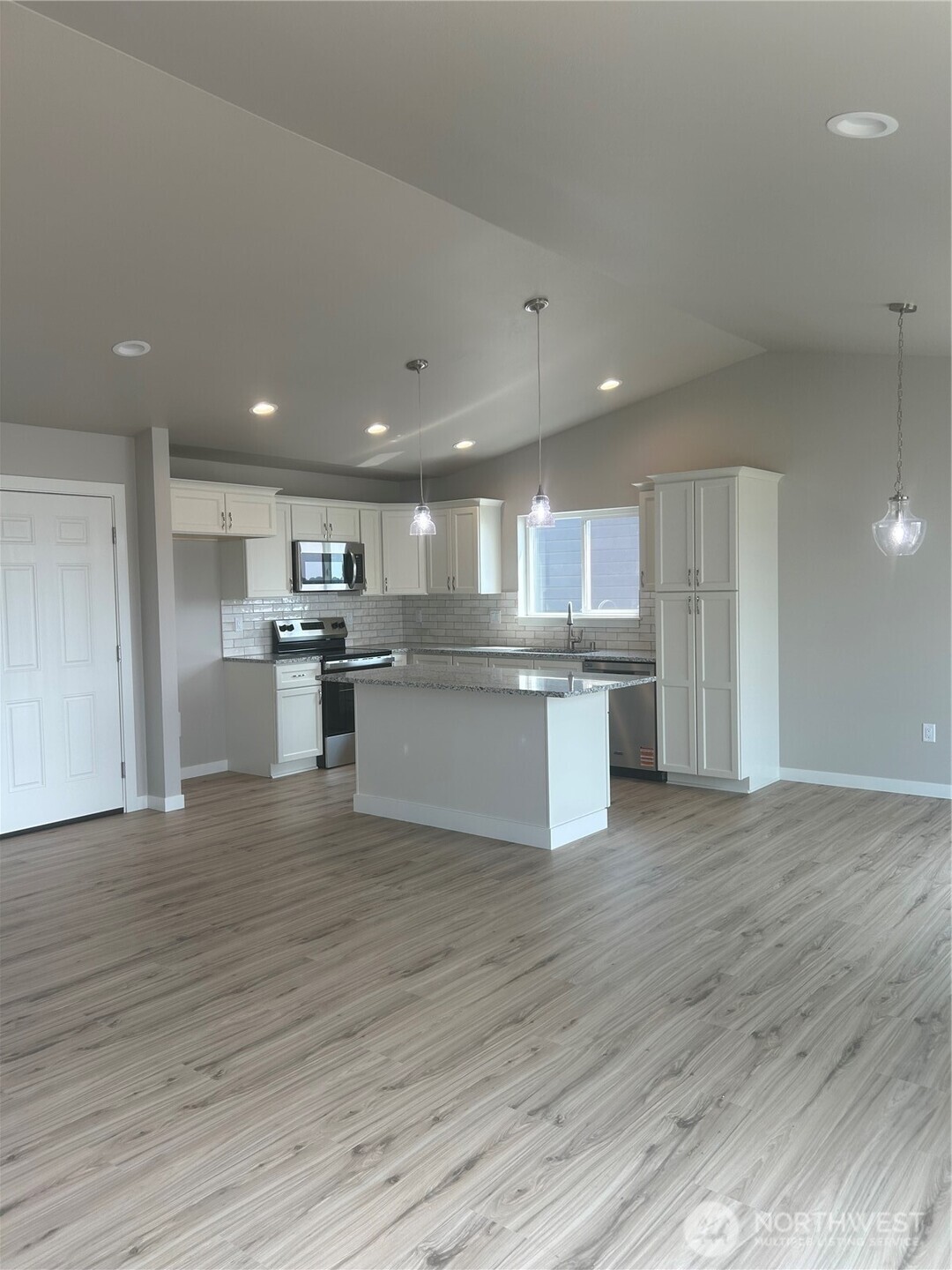 257 Parkside Pl SE