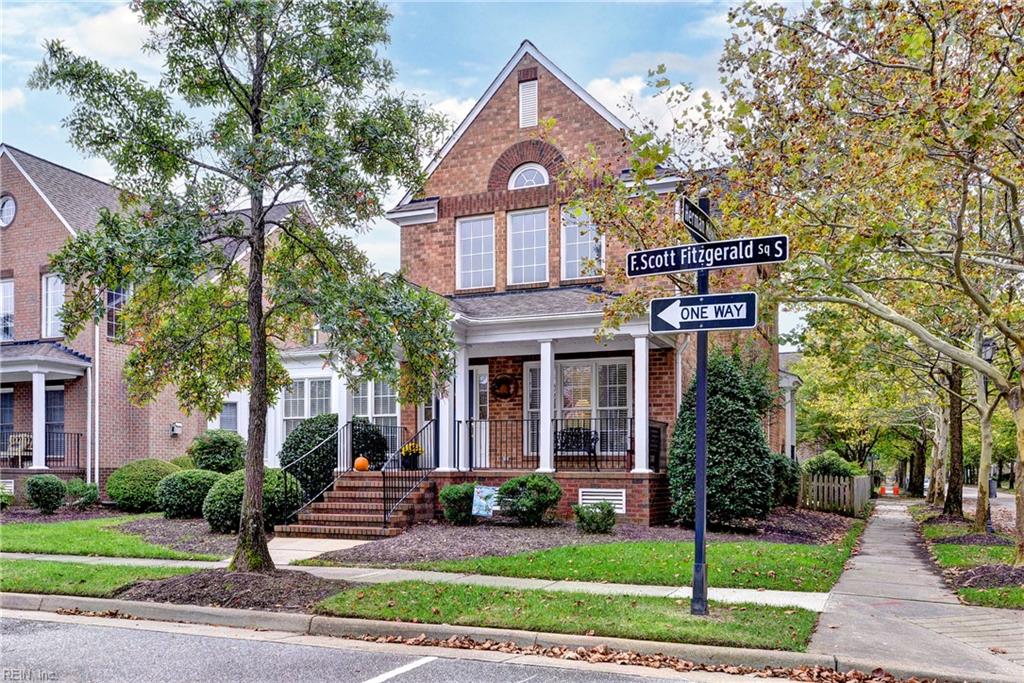 94 F Scott Fitzgerald Square