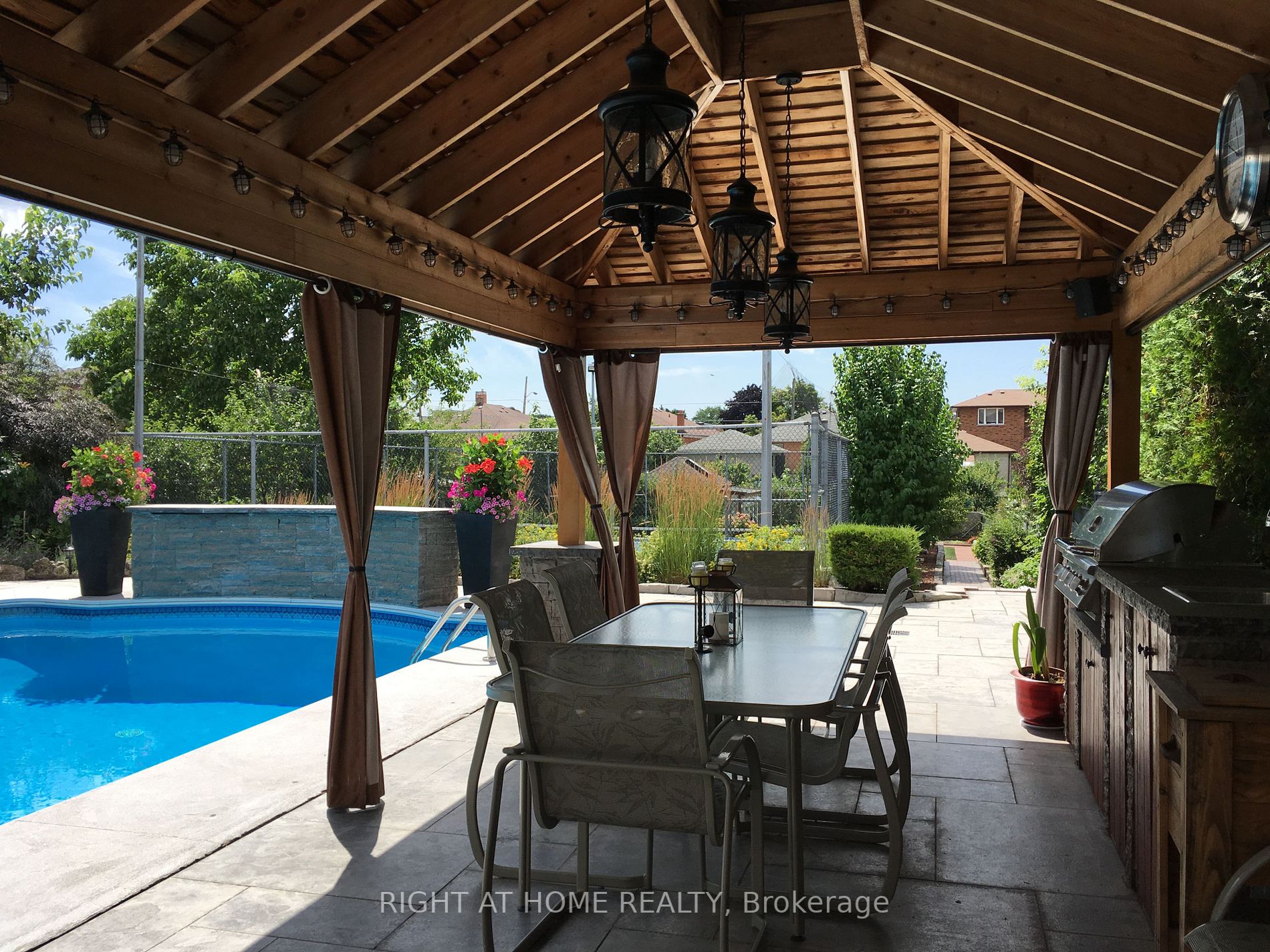 269 Falstaff Ave