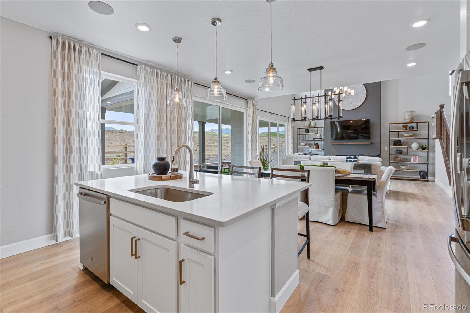 9354 Quartz Street