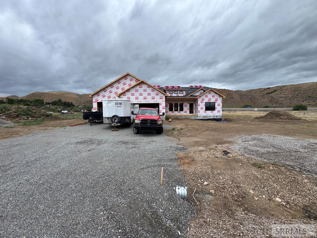 2464 Old Canyon Drive