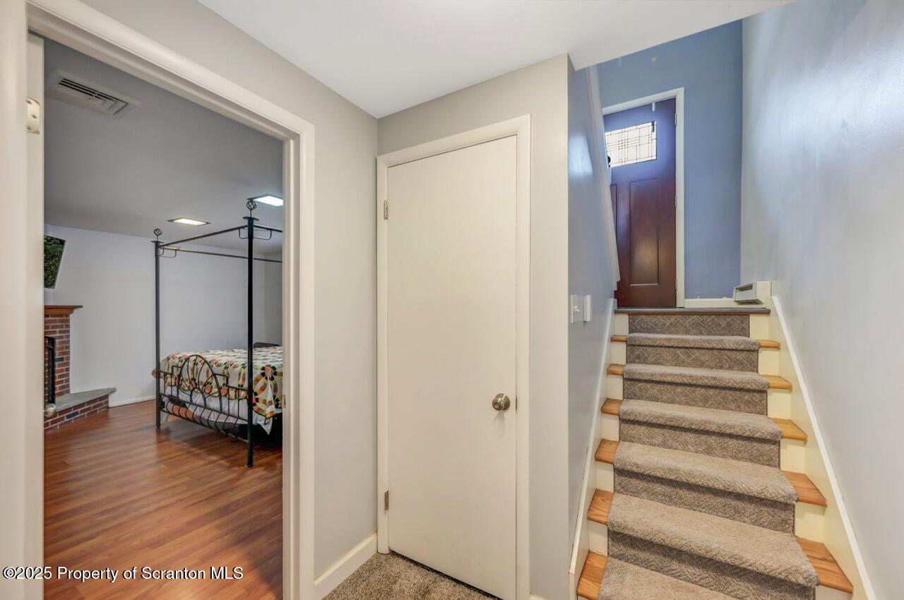 604 Oak Lane
