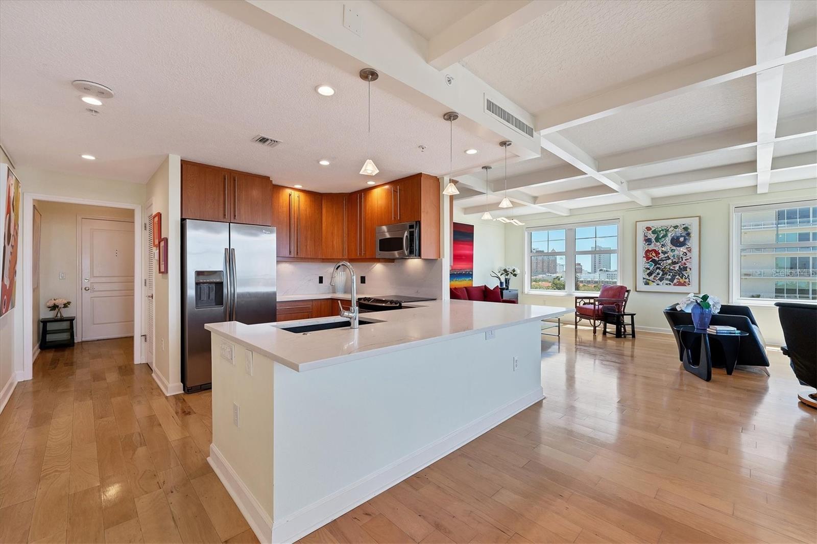 750 N Tamiami Trail 719