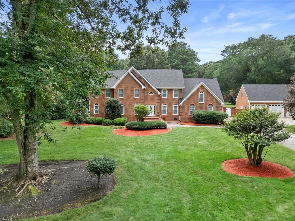 641 Ravenwoods Drive, Chesapeake, VA 