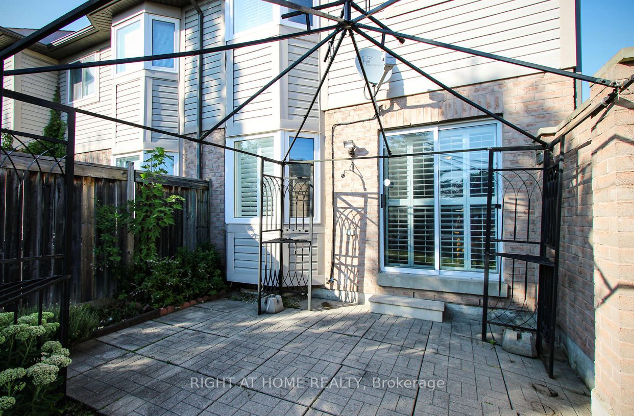5255 Guildwood Way 48