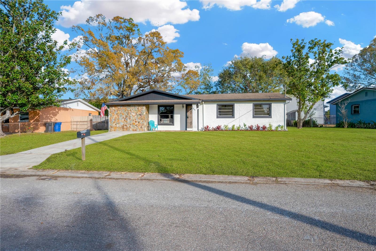 804 Papaya Drive