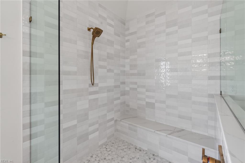 4533 Church Point Place