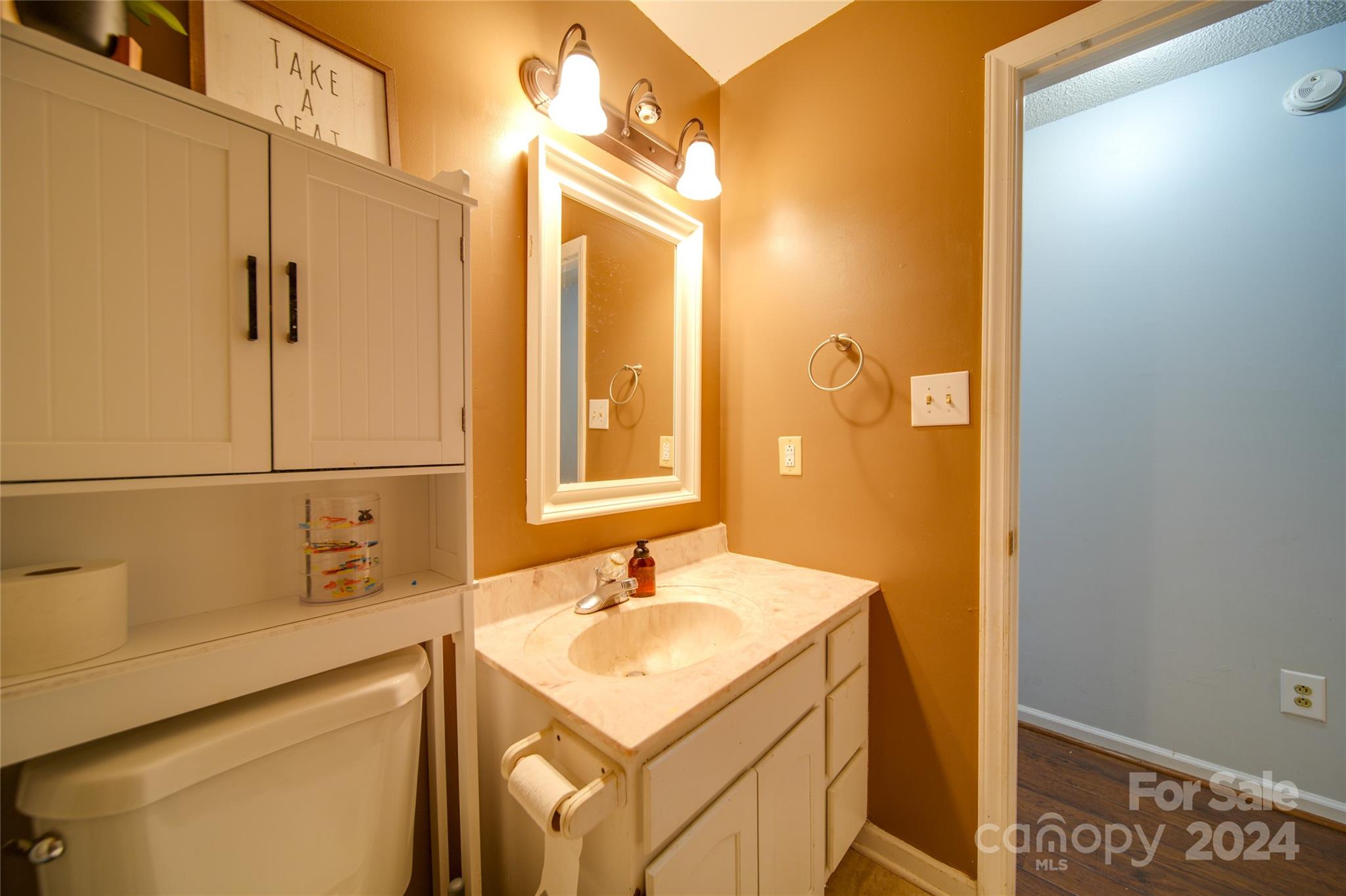 3518 Parkwood School Road