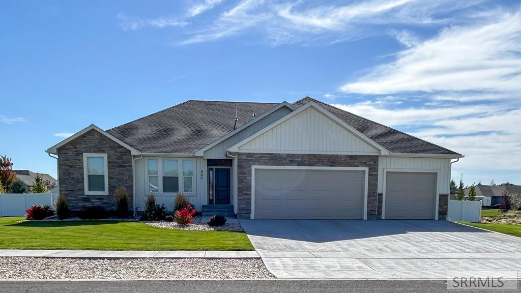 857 Oak Hill Way
